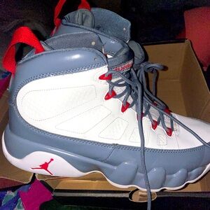 Jordan 9 Fire red